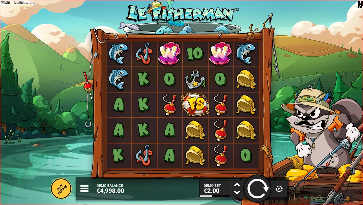 Le Fisherman gameplay screen by Hacksaw Gaming showing a tranquil night sea setting, a lone fisherman character, and stylized marine symbols.